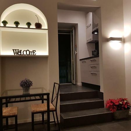 נאפולי Home "Suite" Home מראה חיצוני תמונה