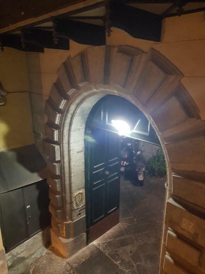 נאפולי Home "Suite" Home מראה חיצוני תמונה